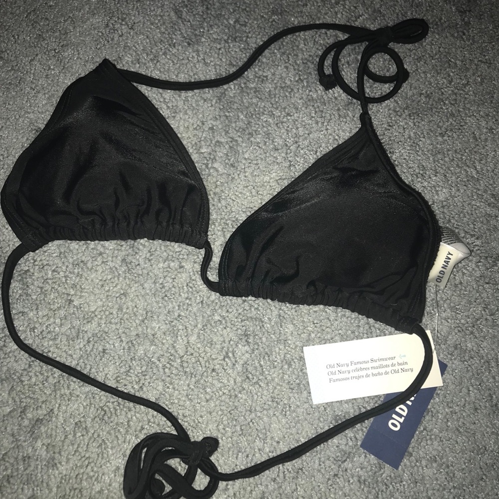 Black bikini top